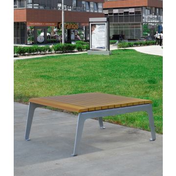 plaza-table